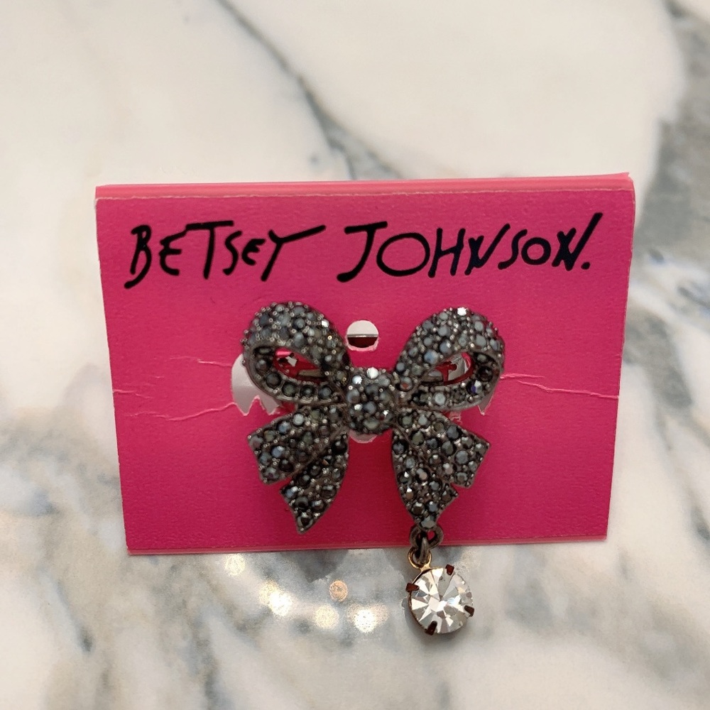 Betsey Johnson Black Jet Ribbon Ring